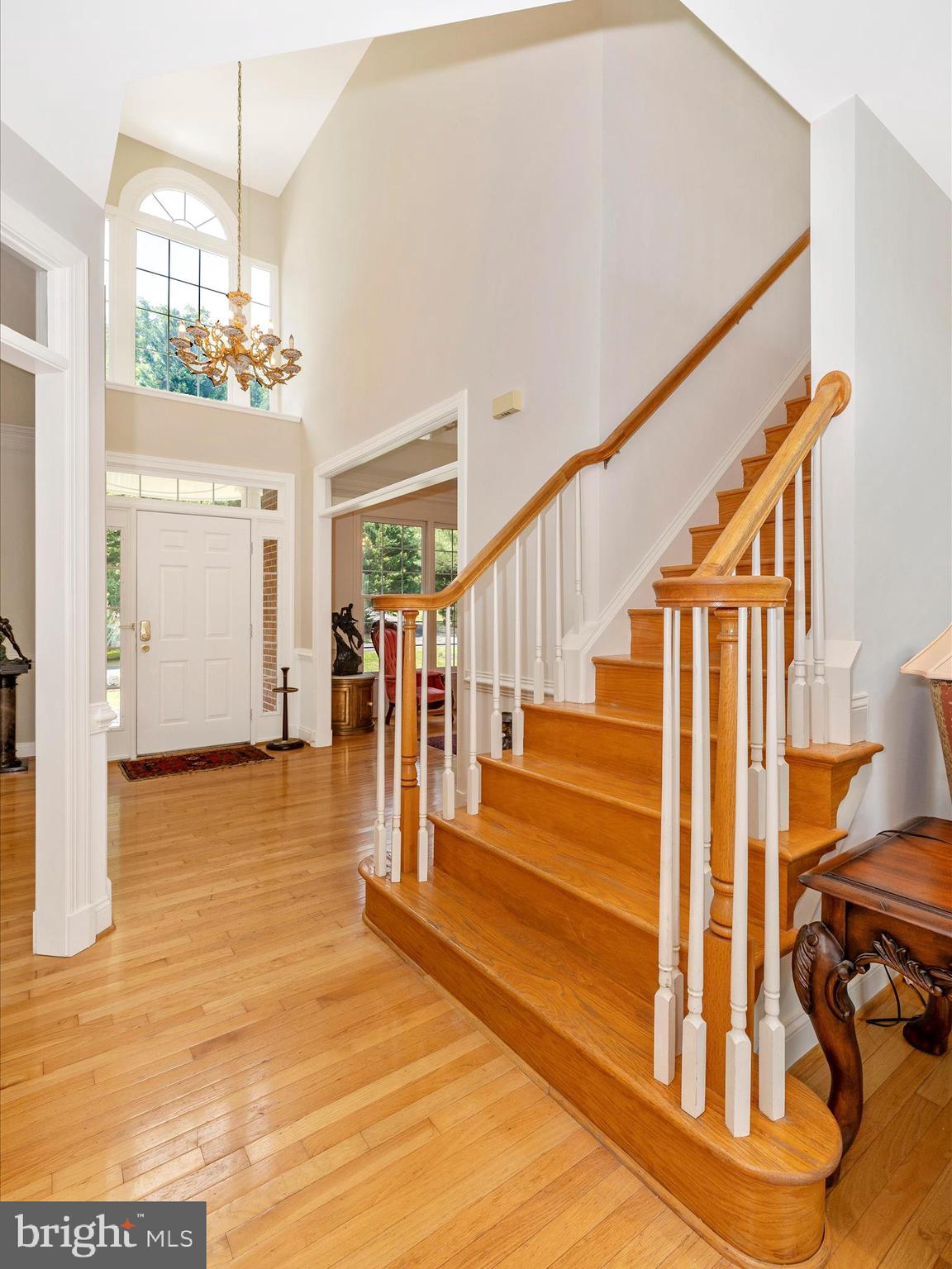 13108 Darnestown Road Darnestown, MD 20878 - Photo 7 of 66 Foyer