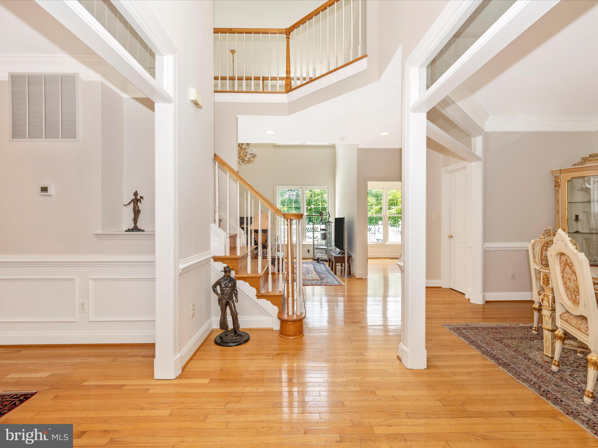 13108 Darnestown Road Darnestown, MD 20878 - Photo 8 of 66 Foyer