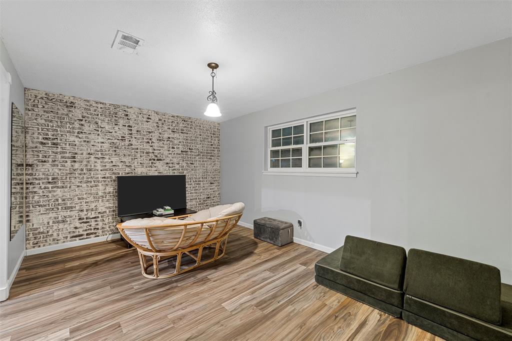 518 Fairway Road Woodway, TX 76712 - Photo 5 of 27