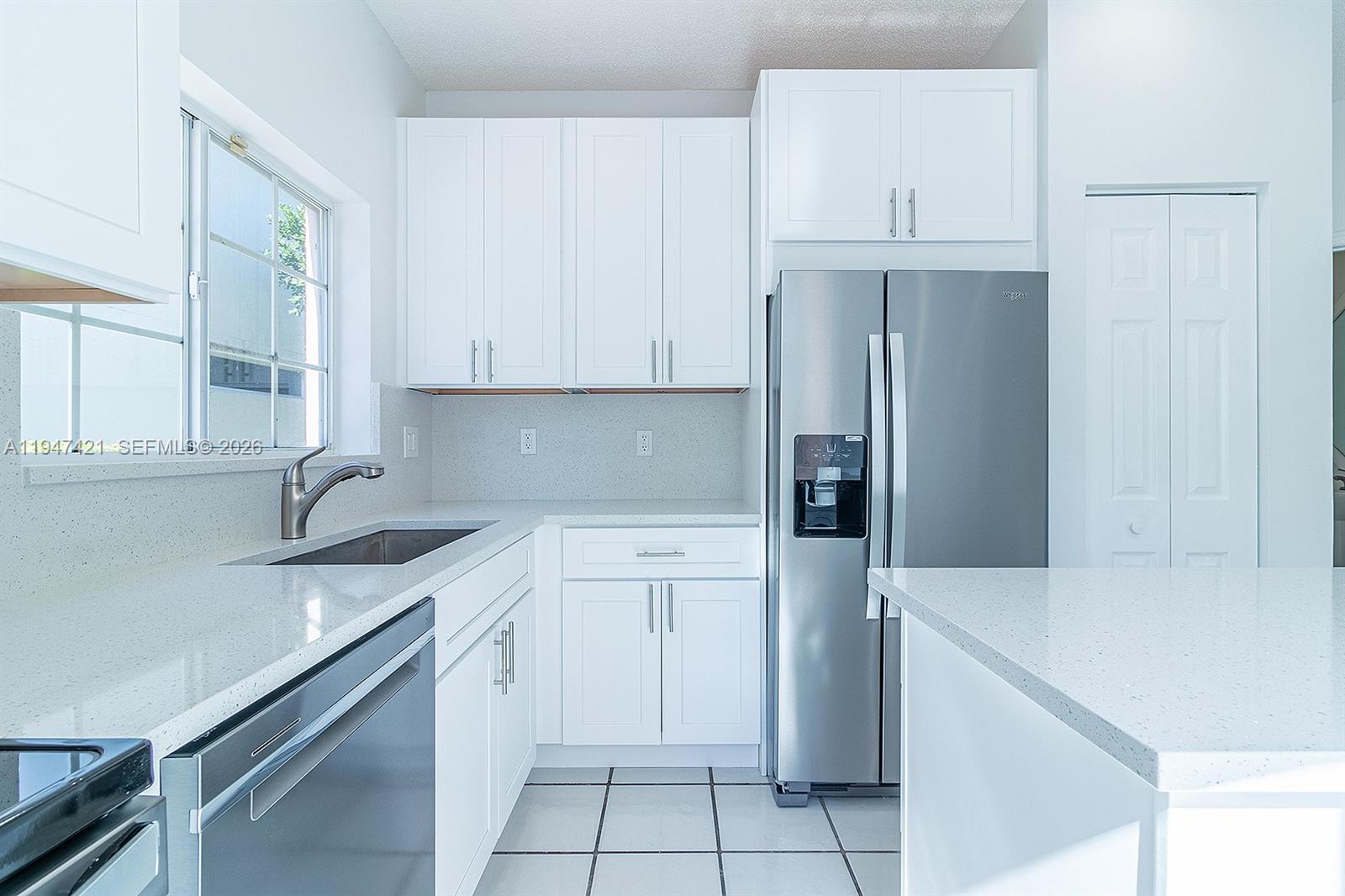 7326 Panache Way Boca Raton, FL 33433 - Photo 13 of 55