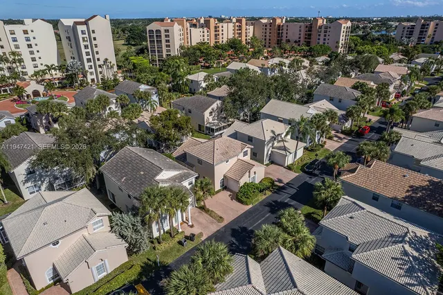 $3,500 | 7326 Panache Way, Boca Raton, FL 33433