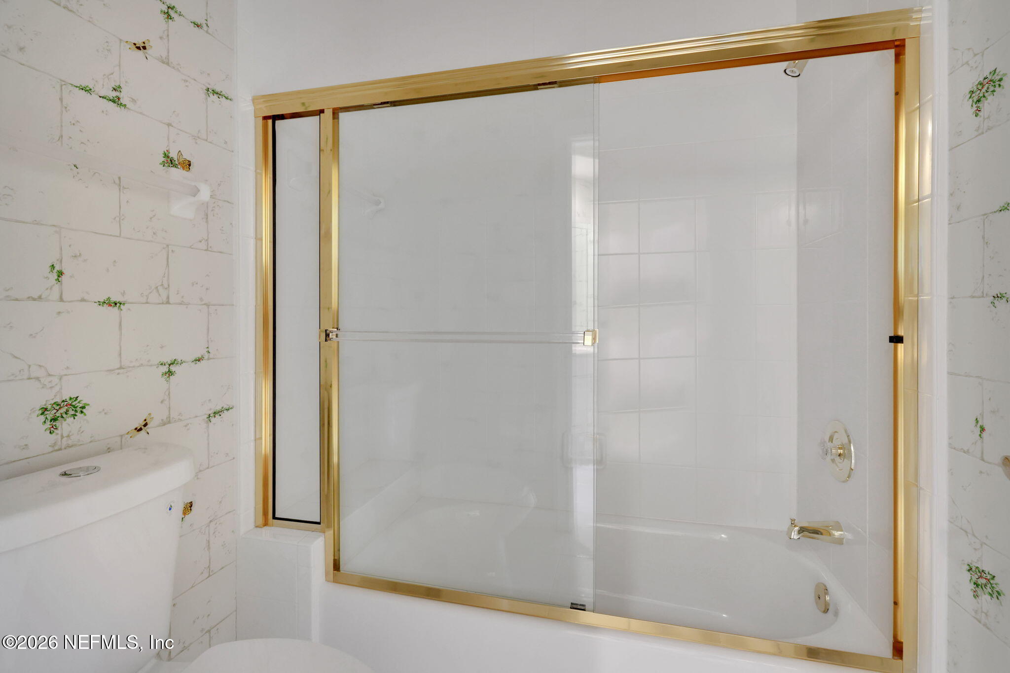 196 Governors Road Ponte Vedra Beach, FL 32082 - Photo 66 of 117 a bathroom with a shower and a sink