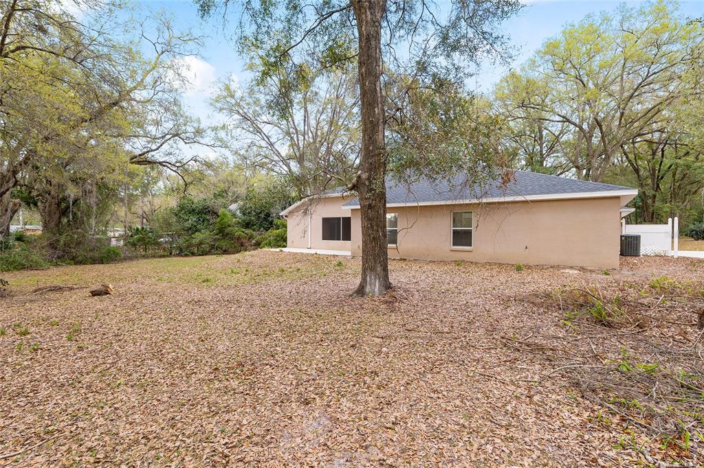 14650 Southeast 1st Av Road Summerfield, FL 34491 - Photo 75 of 95