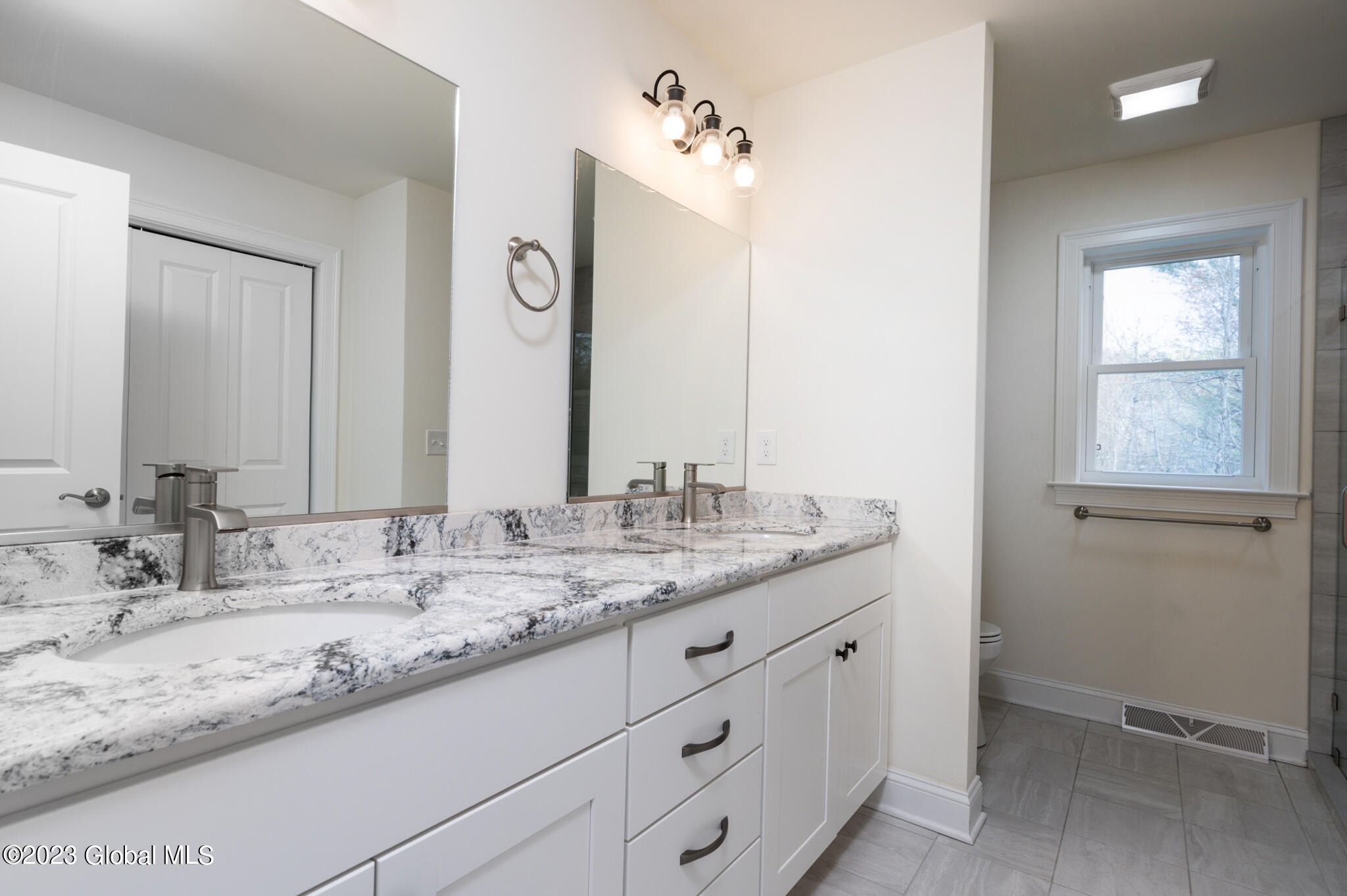 60 North Road North Greenbush, NY 12180 - Photo 27 of 36 074-60-North-Rd