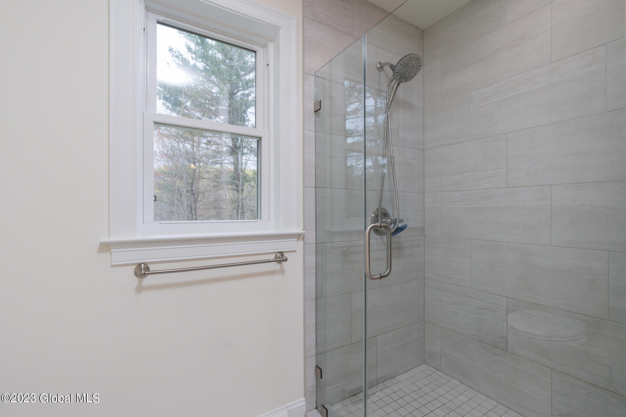 60 North Road North Greenbush, NY 12180 - Photo 29 of 36 075-60-North-Rd
