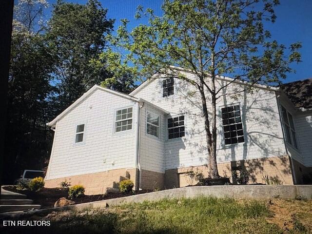 739 West Main Street Sevierville, TN 37862 - Photo 18 of 22 3