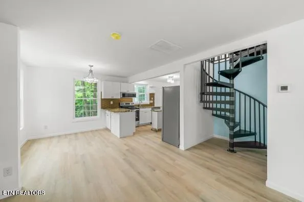 $499,900 | 739 West Main Street, Sevierville, TN 37862