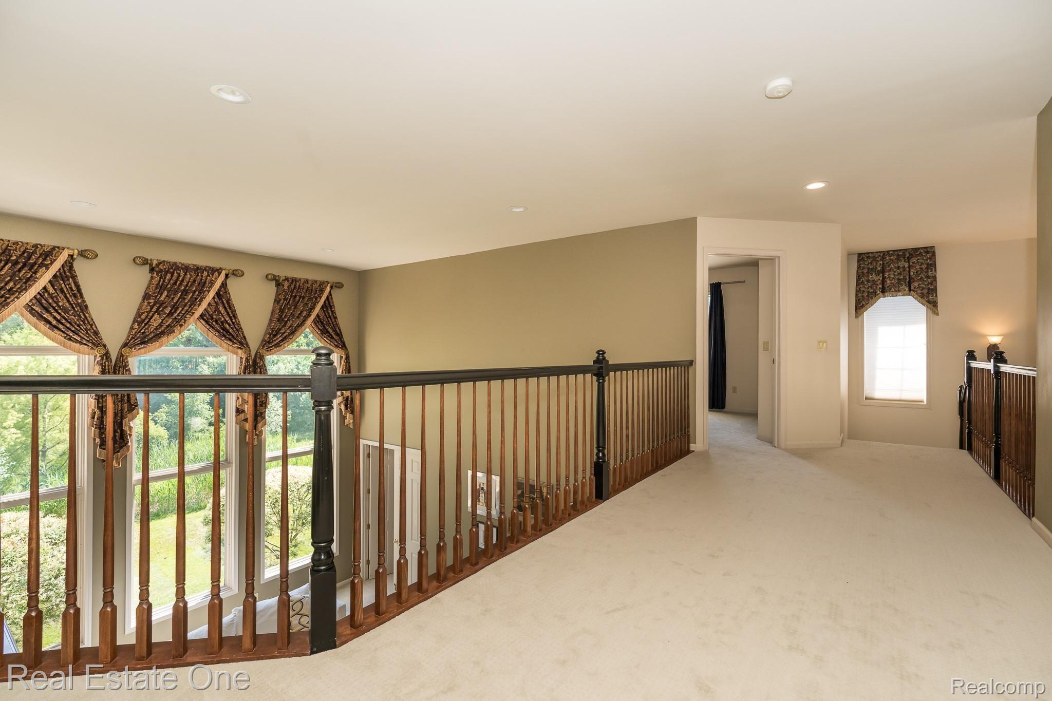 1375 Kentfield Drive Rochester, MI 48307 - Photo 29 of 56 Kentfield MLS-W037.jpg