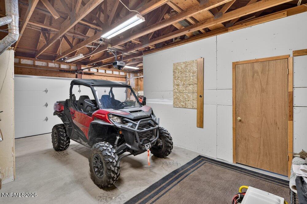 2291 Empire Road Reno, NV 89521 - Photo 26 of 40 garage