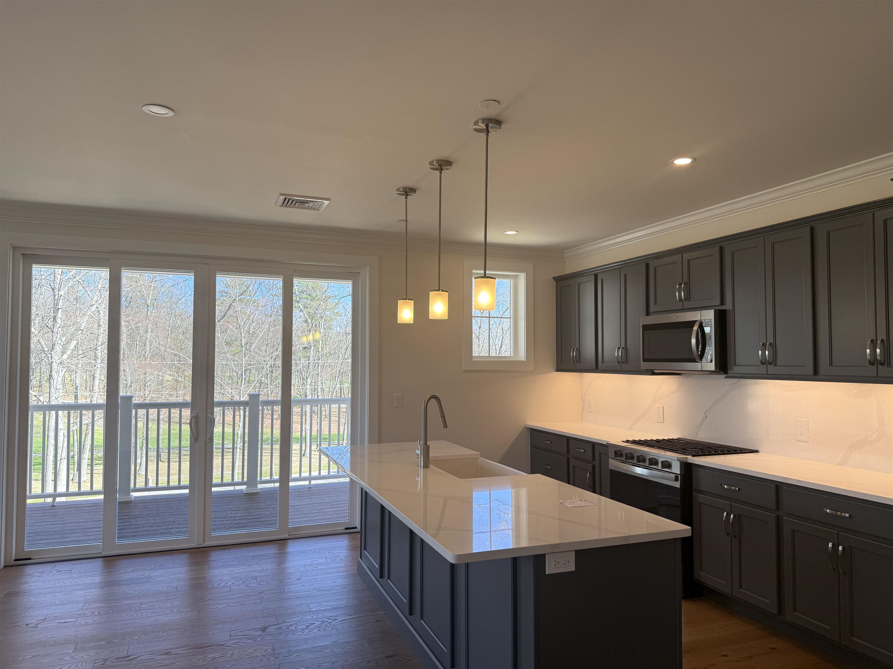 4 Longview Drive, Unit 302 Atkinson, NH 03811 - Photo 5 of 51