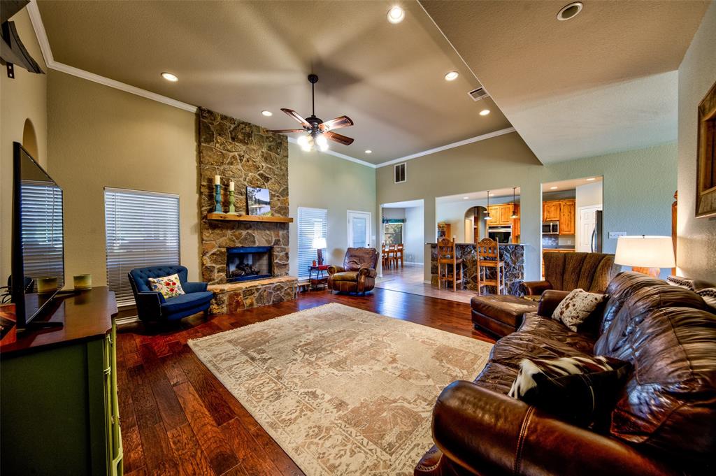 724 Zion Rhome, TX 76078 - Photo 14 of 40
