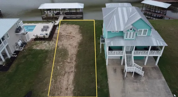 $190,000 | 14 Alpha Slip Road, Matagorda, TX 77457