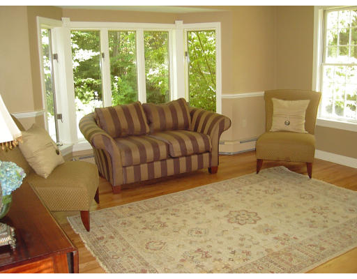 60 Vernon Road Scituate, MA 02066 - Photo 10 of 16 Gallery Image 10
