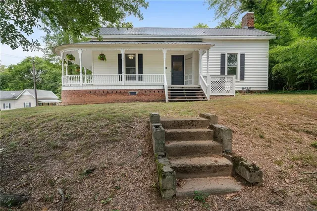 $399,000 | 104 Cherry Street, Adairsville, GA 30103