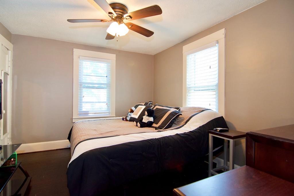132 Wilber Street Springfield, MA 01104 - Photo 27 of 40