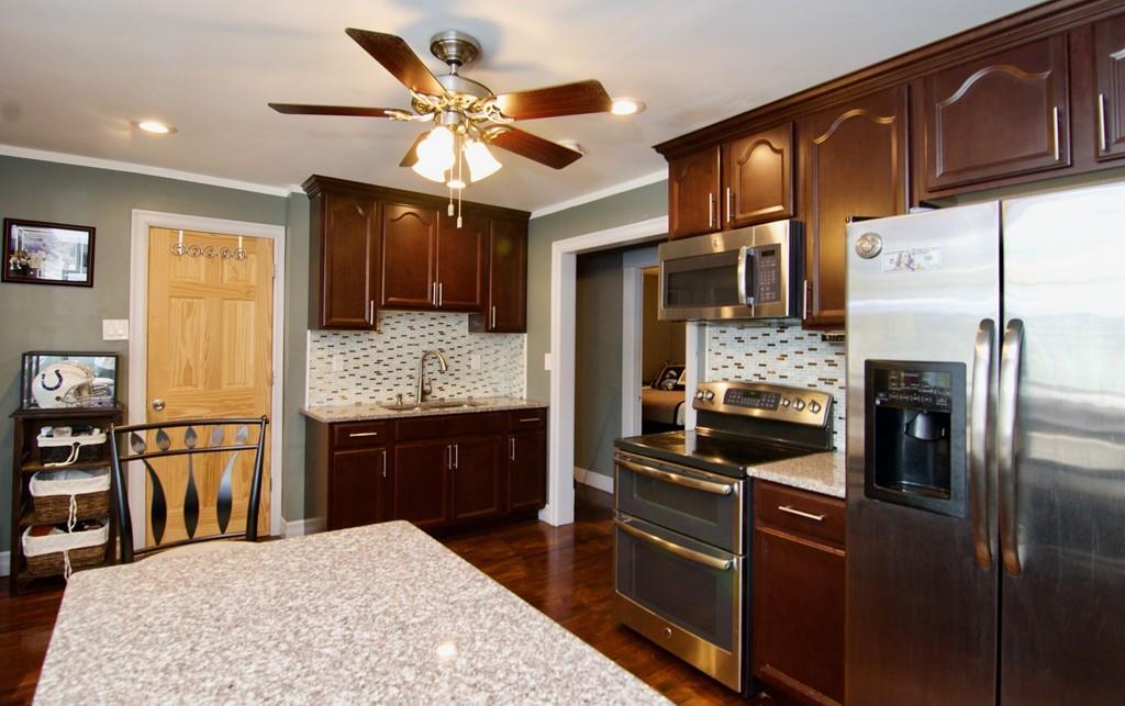 132 Wilber Street Springfield, MA 01104 - Photo 6 of 40