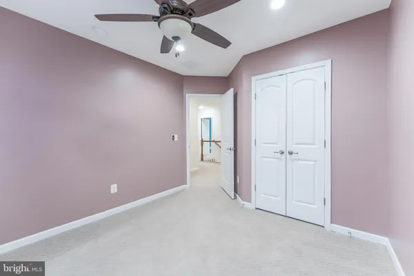 $3,350 | 25367 Wakestone Park Terrace, Chantilly, VA 20152