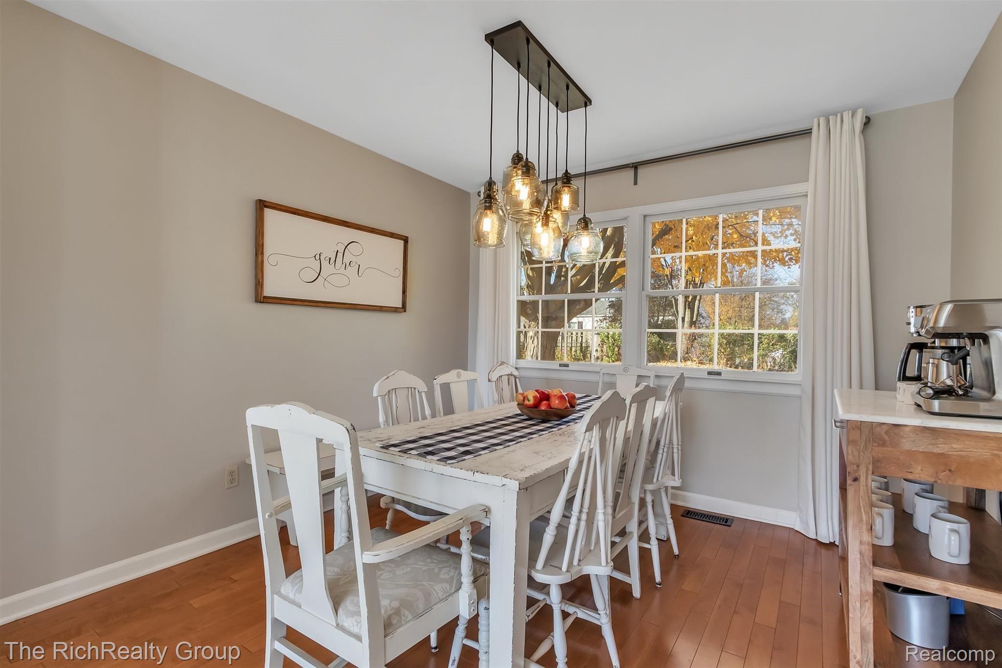 41874 Ridge Road East Novi, MI 48375 - Photo 12 of 42 12-41874 Ridge Rd E.jpg