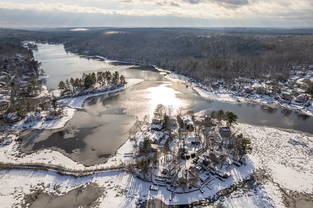 49 Woody Island Road Hopkinton, MA 01748 - Photo 2 of 33