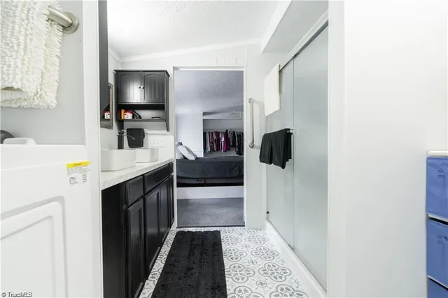 $279,000 | 1007 High Rock Shores Drive, Lexington, NC 27292