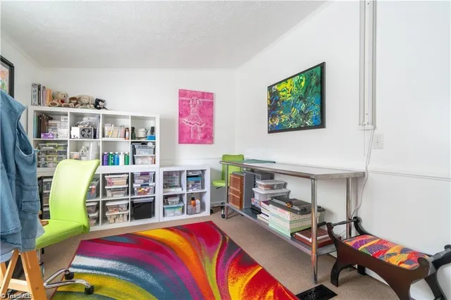 $279,000 | 1007 High Rock Shores Drive, Lexington, NC 27292