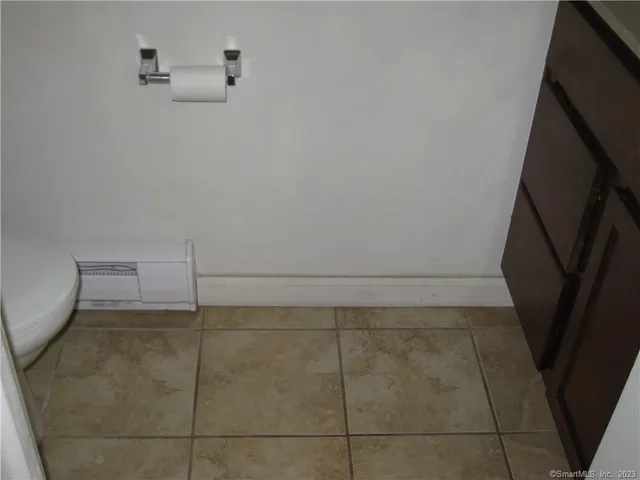 $2,300 | 41 Grand Street, Unit 302, Danbury, CT 06810