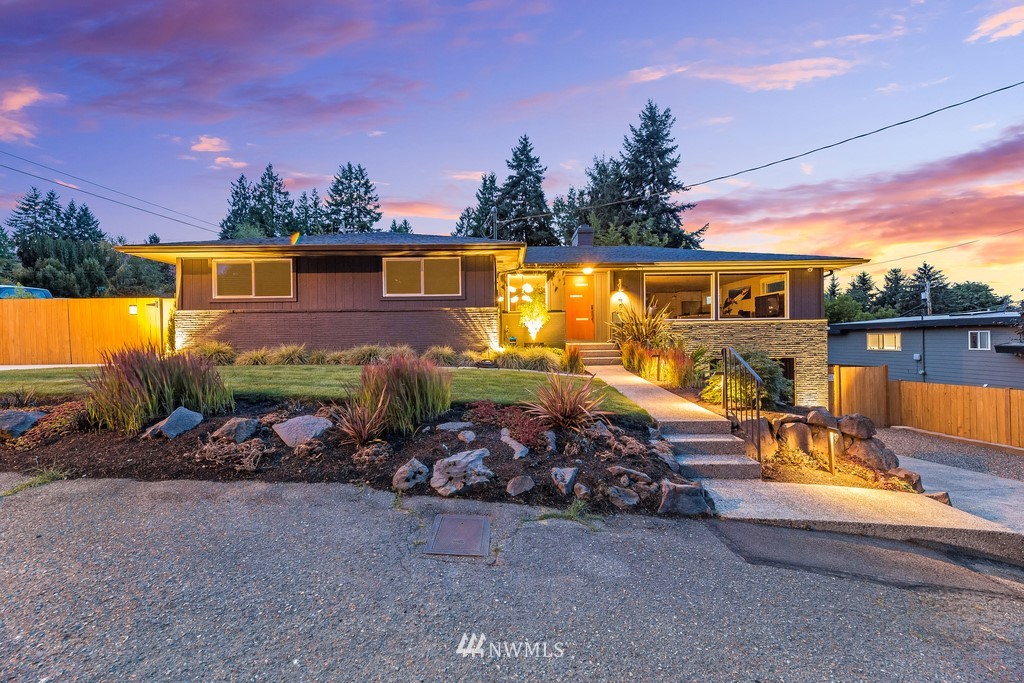 493 Reiten Road Kent, WA 98030 - Photo 1 of 30