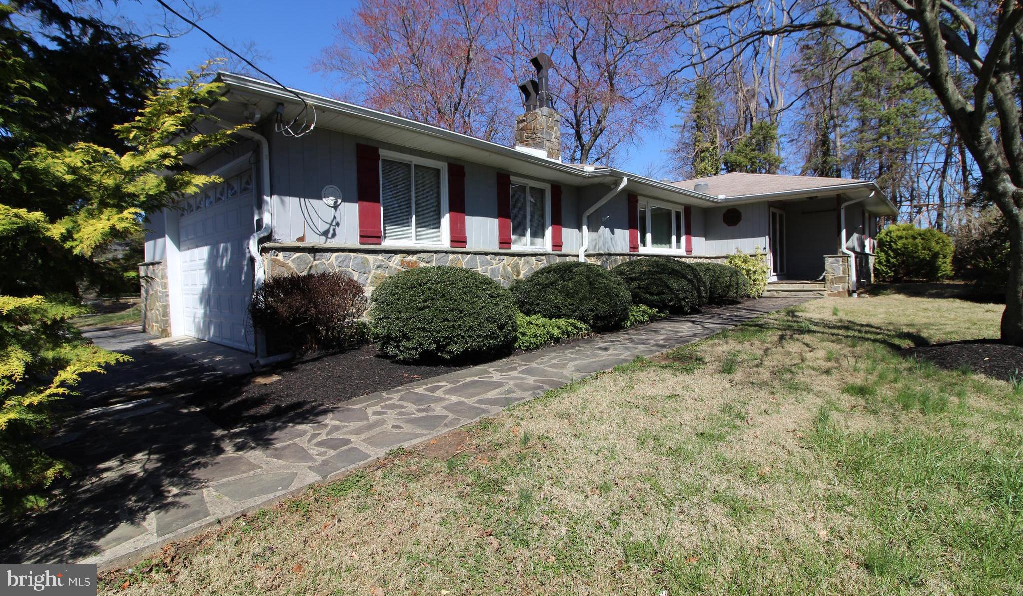 2711 Ebright Road Wilmington, DE 19810 - Photo 3 of 35 Front View