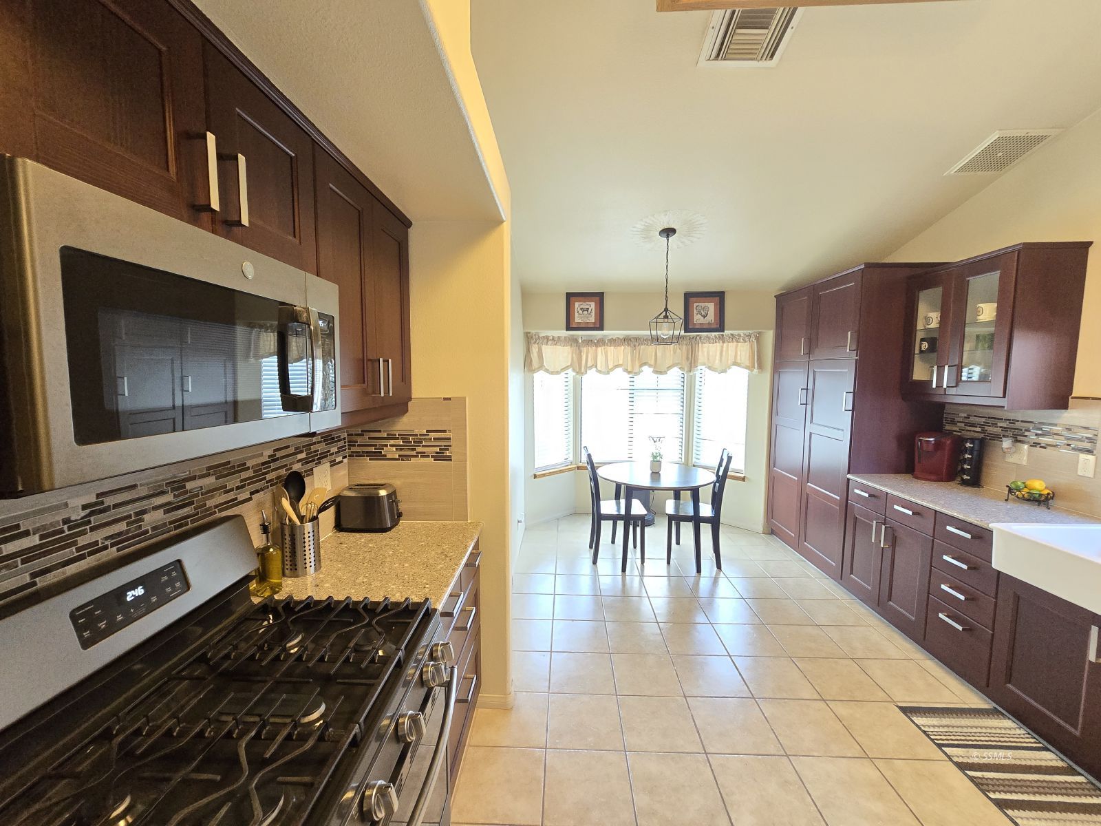 1212 Beasley Street Ridgecrest, CA 93555 - Photo 4 of 25 Gallery Image 4