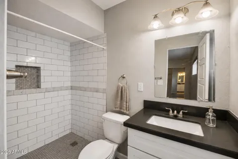 $235,000 | 102 West Maryland Avenue, Unit E1, Phoenix, AZ 85013