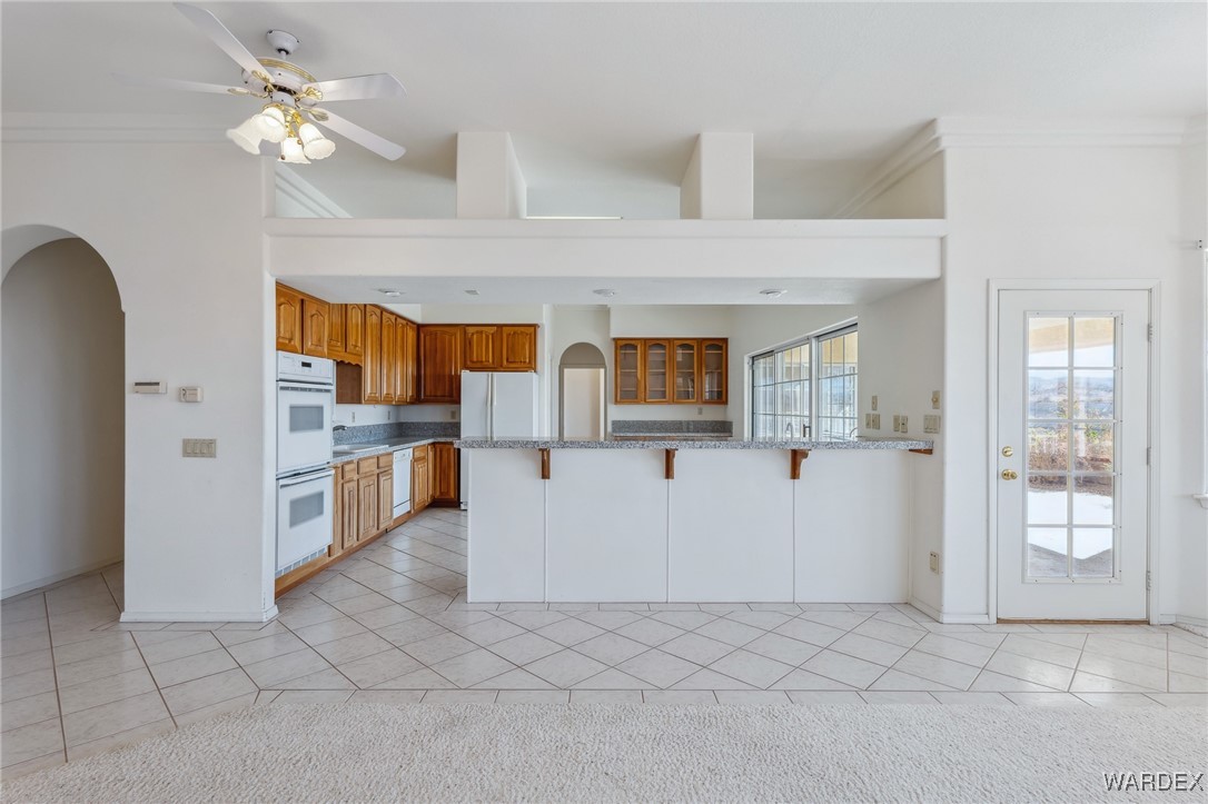 2078 Pegasus Ranch Road Bullhead City, AZ 86429 - Photo 19 of 92 Kitchen