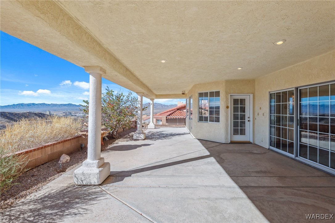 2078 Pegasus Ranch Road Bullhead City, AZ 86429 - Photo 72 of 92 Patio