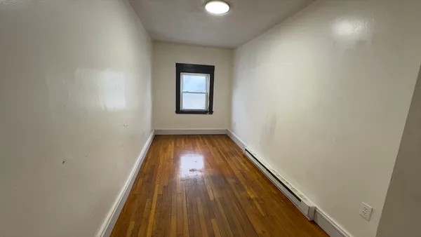 $2,750 | 107 Bloomfield Street, Unit 3, Boston, MA 02124