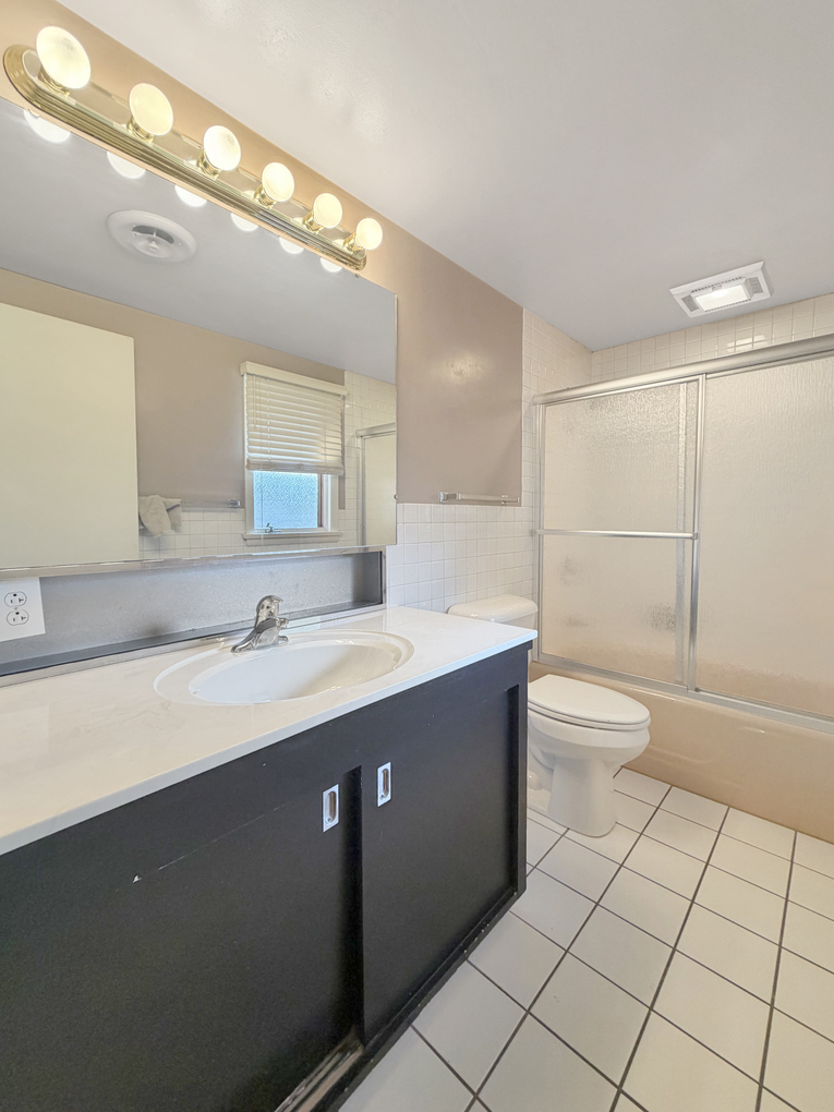 1318 Ridgefield Road Freeport, IL 61032 - Photo 29 of 46 Gallery Image 29