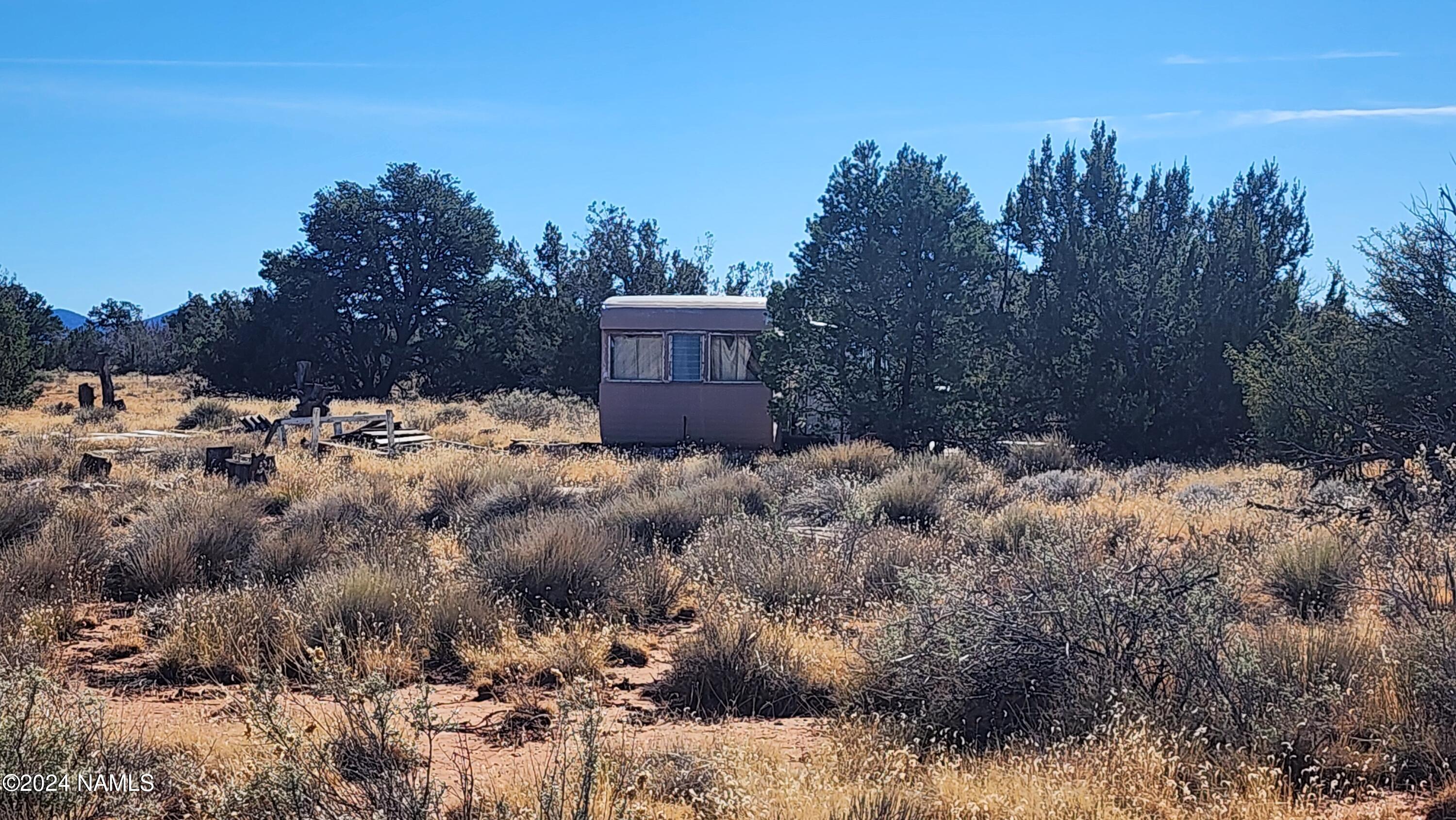 2091-2119 South Mountain View Road Williams, AZ 86046 - Photo 3 of 30 1000022316