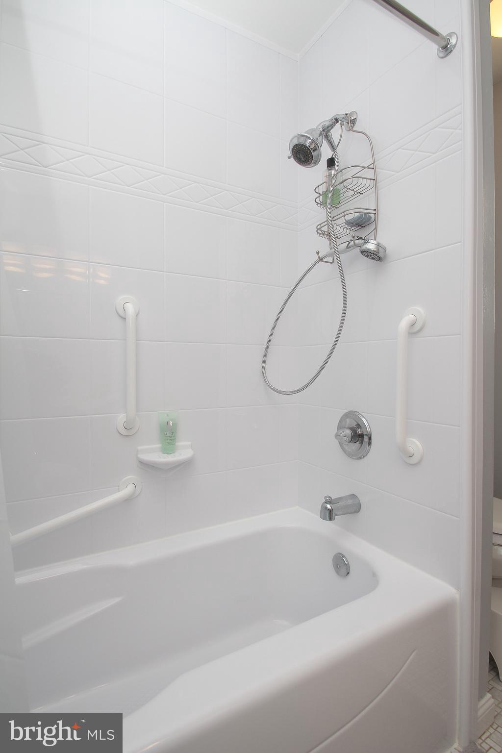 116 Pleasant Hill Road Cheltenham, PA 19012 - Photo 32 of 41 Gallery Image 32