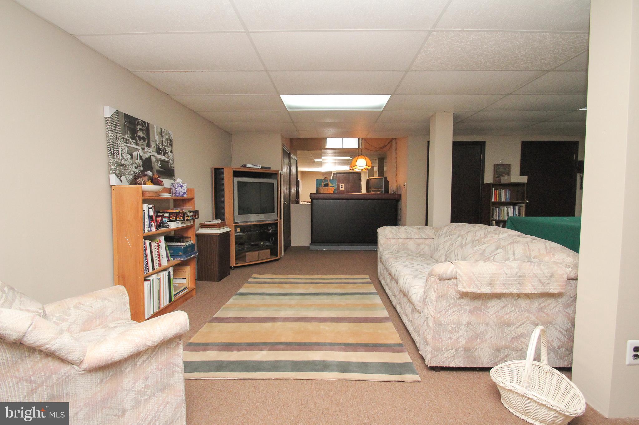 116 Pleasant Hill Road Cheltenham, PA 19012 - Photo 37 of 41 Gallery Image 37