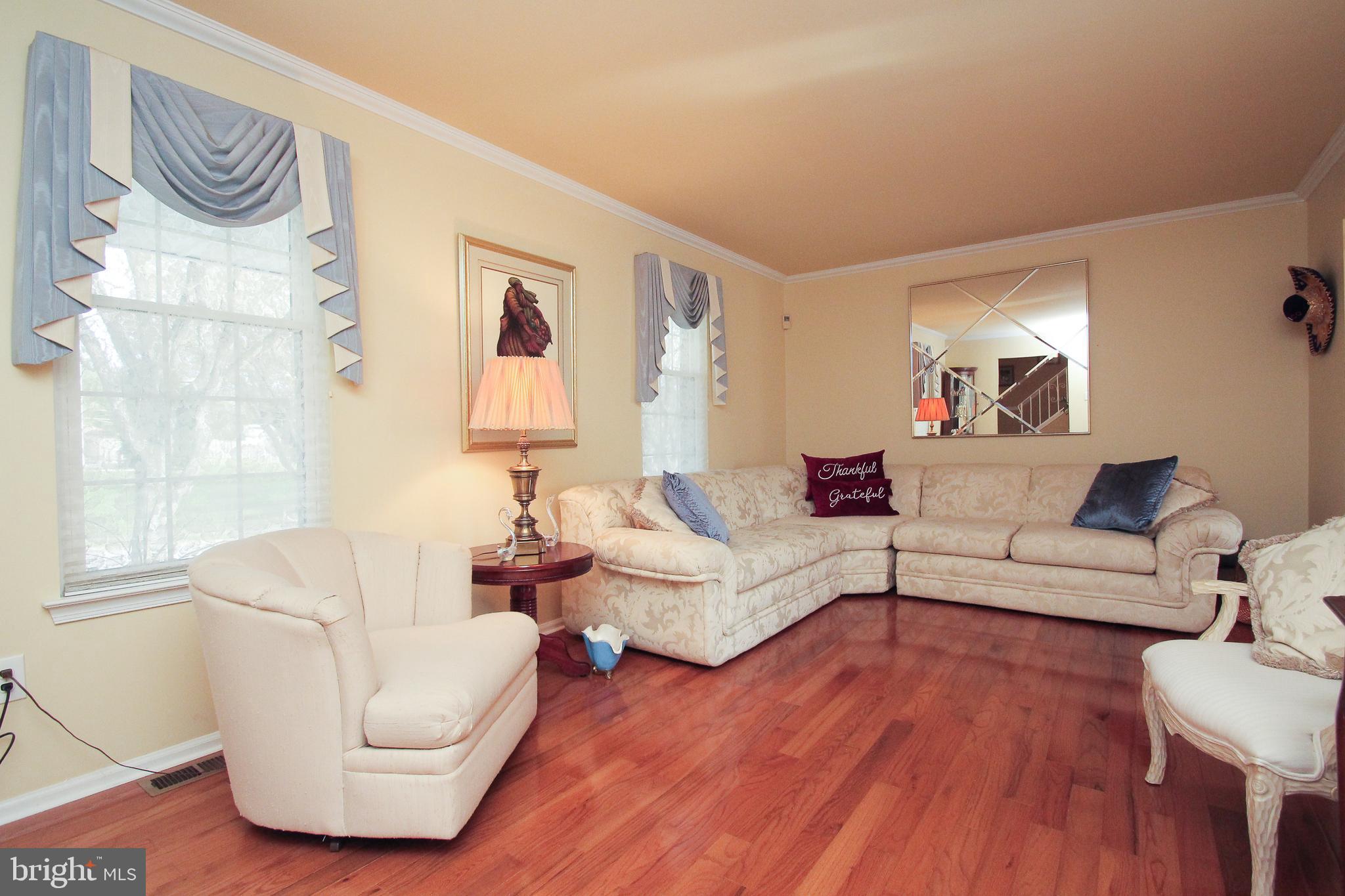 116 Pleasant Hill Road Cheltenham, PA 19012 - Photo 9 of 41 Gallery Image 9