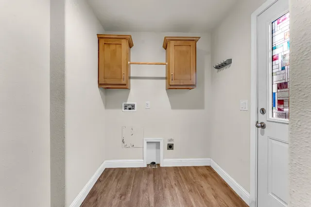 $319,900 | 8435 Hollis Street, Los Molinos, CA 96055