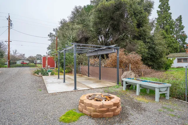 $319,900 | 8435 Hollis Street, Los Molinos, CA 96055