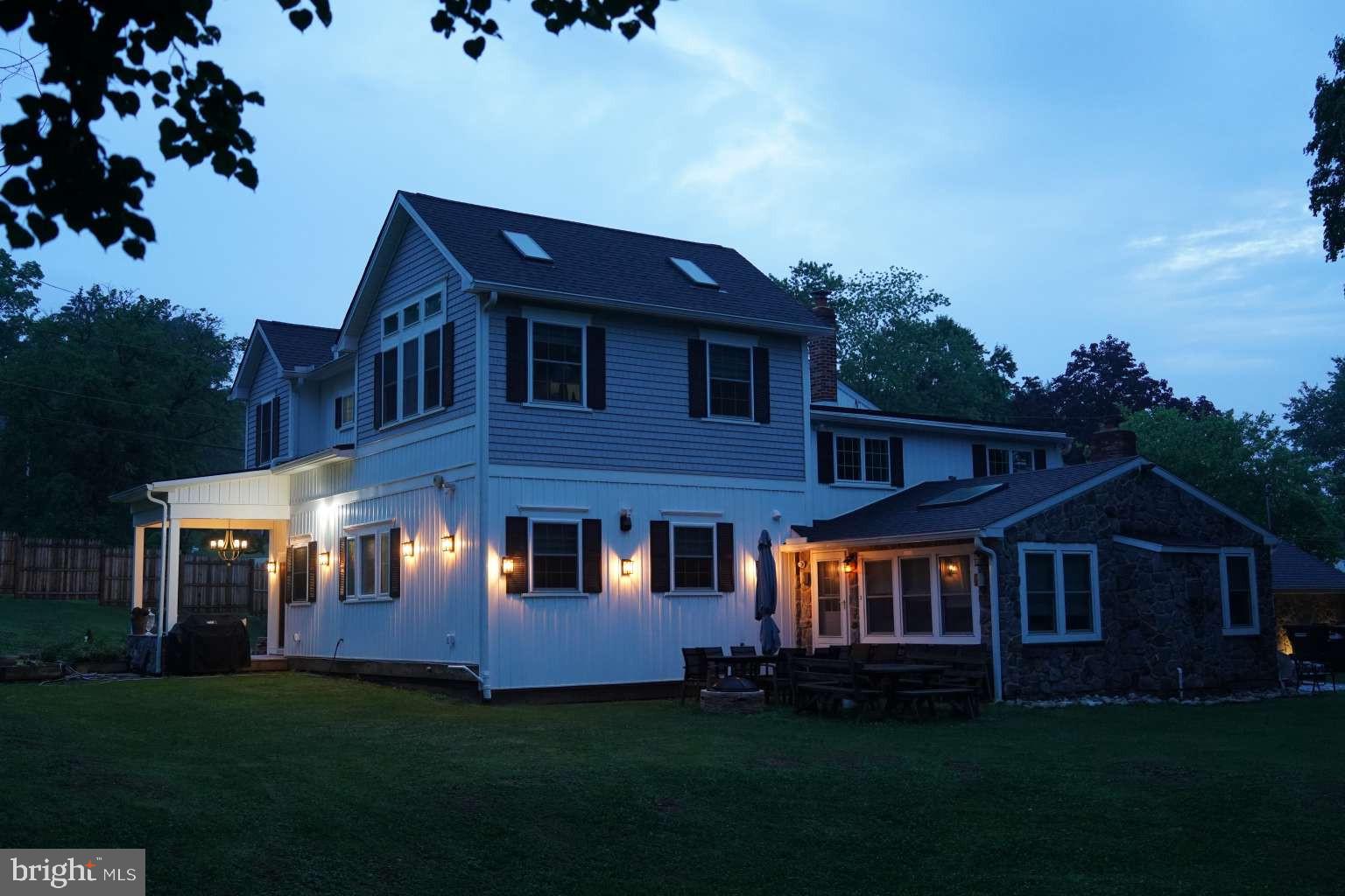552 Daventry Road Berwyn, PA 19312 - Photo 4 of 50