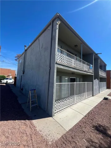 $700 | 1388 East Desert Inn Road, Unit 2(ROOM A), Las Vegas, NV 89169