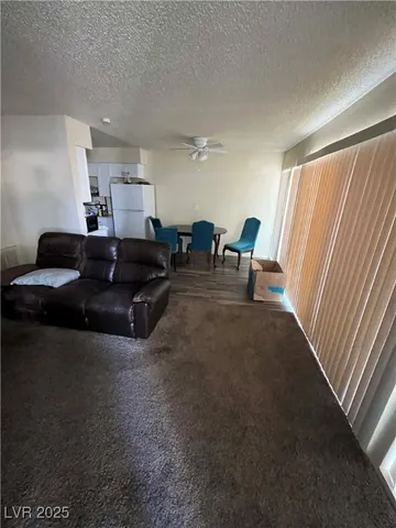 $700 | 1388 East Desert Inn Road, Unit 2(ROOM A), Las Vegas, NV 89169