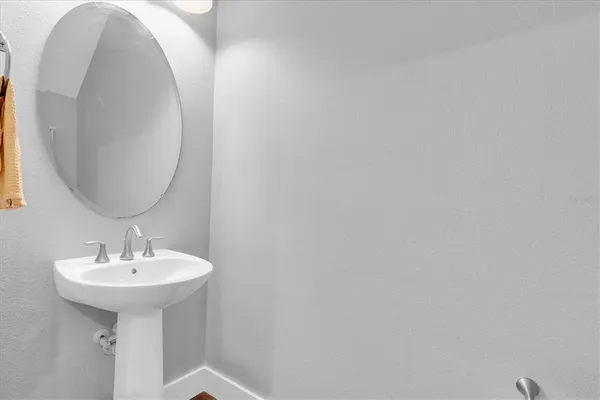 $279,900 | 5233 Sylvester Loop, Tampa, FL 33610