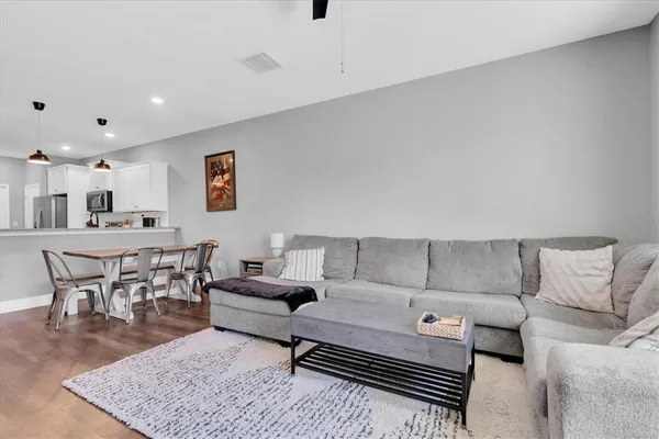 $279,900 | 5233 Sylvester Loop, Tampa, FL 33610