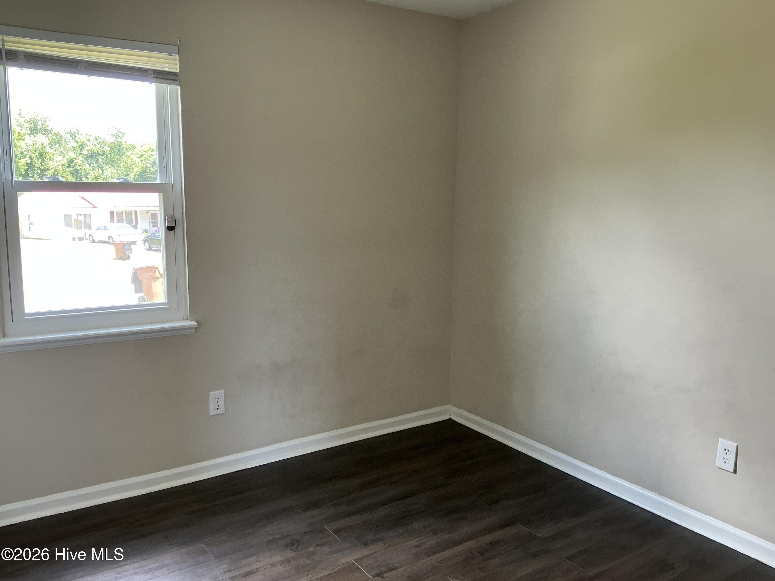 1011 Ridgecrest Lane Jacksonville, NC 28546 - Photo 18 of 21 Bedroom 2