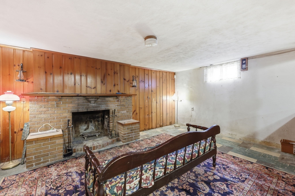 63 Goodwin Street Springfield, MA 01151 - Photo 30 of 42 Gallery Image 30