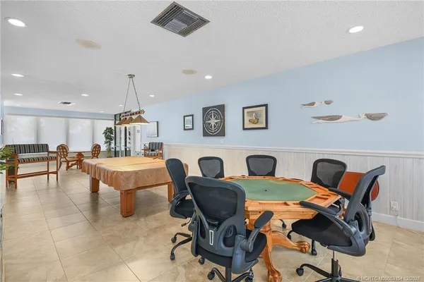 a view of a backyard with plants