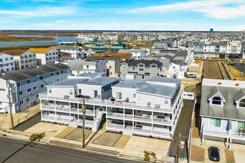 $787,500 | 135 65th Street, Unit 7, Sea Isle City, NJ 08243