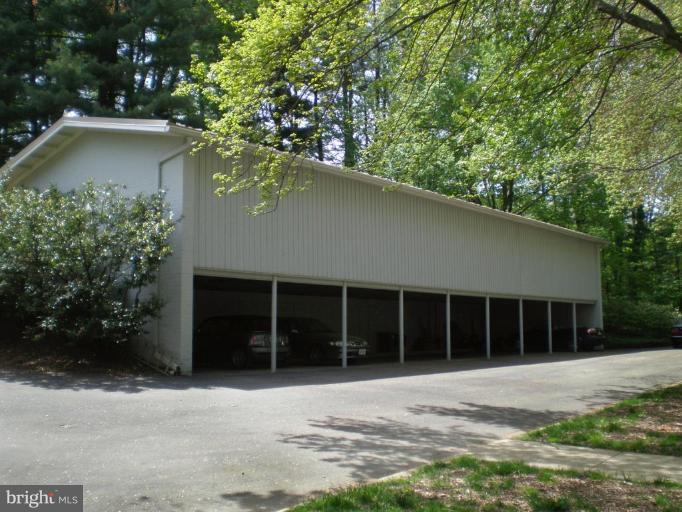 11462 Orchard Lane Reston, VA 20190 - Photo 12 of 30 ONE CARPORT SPACE